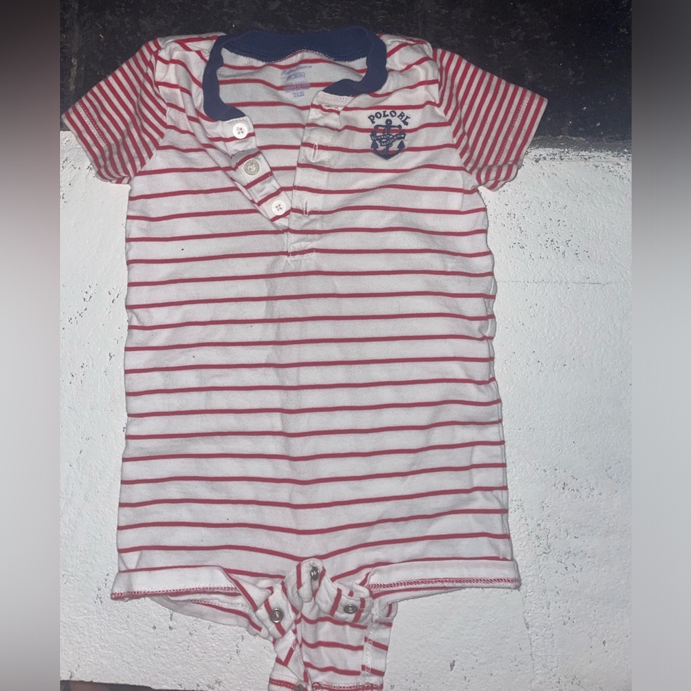 EUC Ralph Lauren short sleeve onesie 6 month